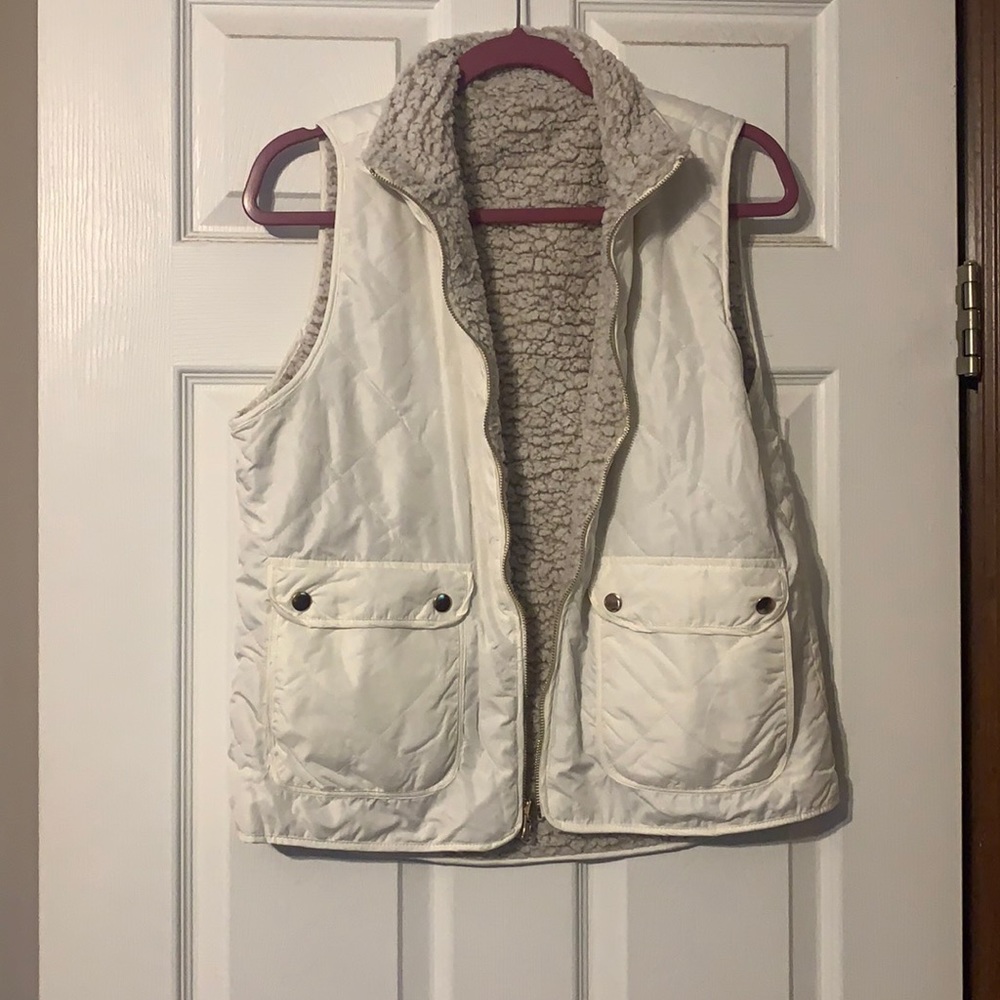 Cream Reversible Vest
